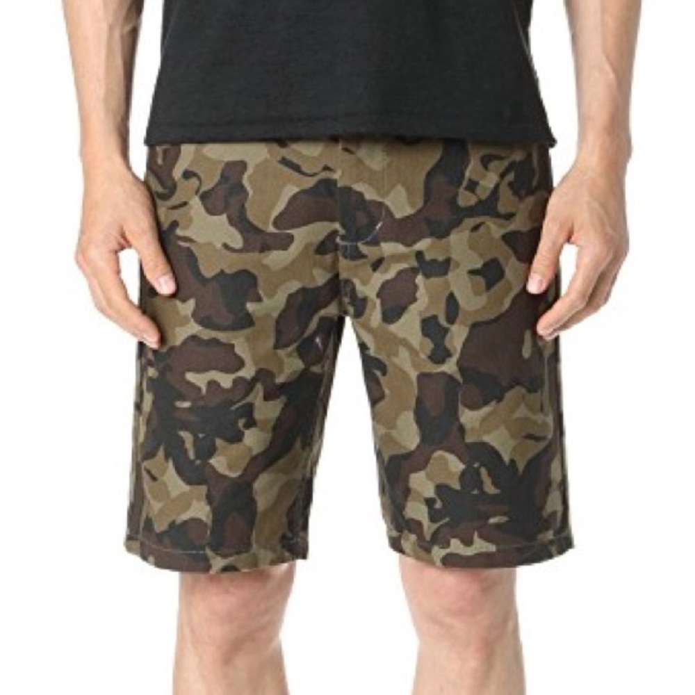 Obey Lagger Patch Pocket Camo Shorts - SZ 32 (NWT)